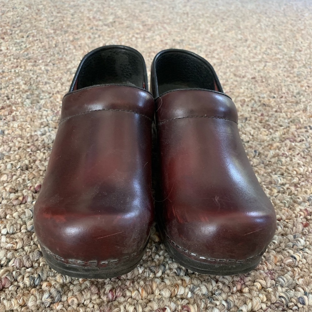 Sanita clogs